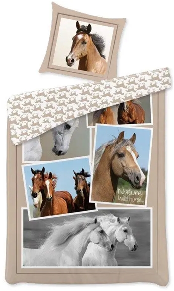 Billede af Sengetøj 140x200 cm - Heste sengetøj med små billeder - 2 i 1 design - Dynebetræk i 100% bomuld